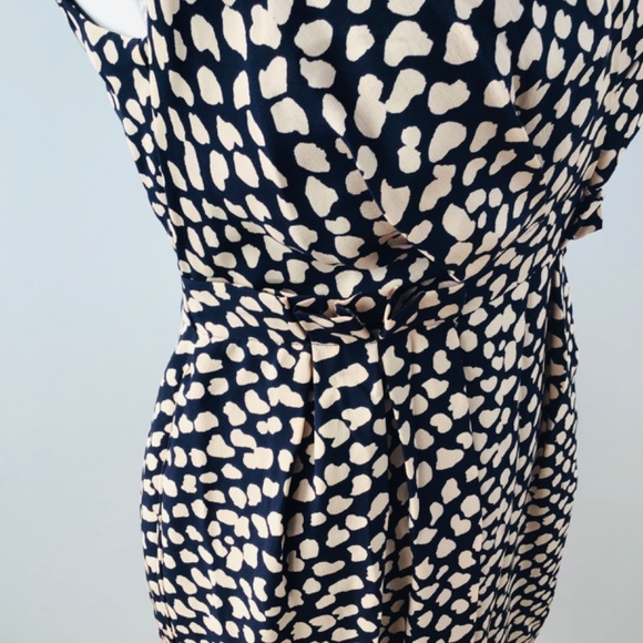 WHISTLES size 8 fitted sleeveless dress in blue and cream silk - Picture 10 of 13